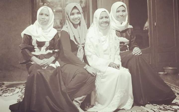 Organisasi Perempuan Alkhairaat dan Konstribusinya (Refleksi Haul Guru Tua)