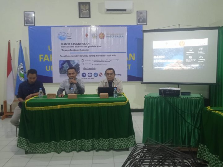 Dekan Fakultas Perikanan Universitas Alkhairaat Buka Aksi Bakti Lingkungan dan Transplantasi Karang