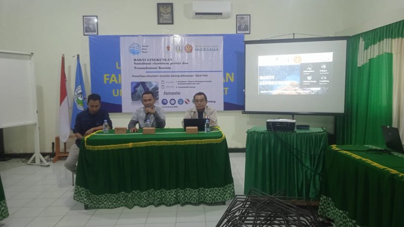 Dekan Fakultas Perikanan Universitas Alkhairaat Buka Aksi Bakti Lingkungan dan Transplantasi Karang