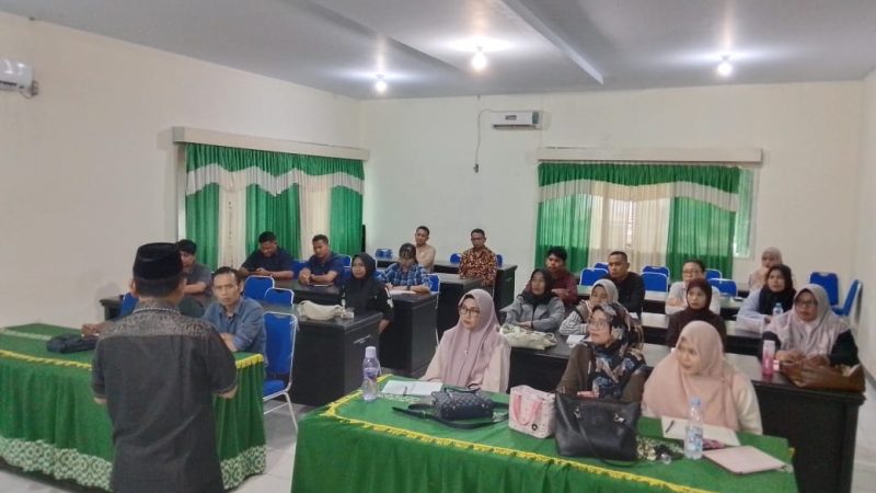 Bupati Touna Ilham Lawidu Kuliah di Program Magister Manajemen Universitas Alkhairaat