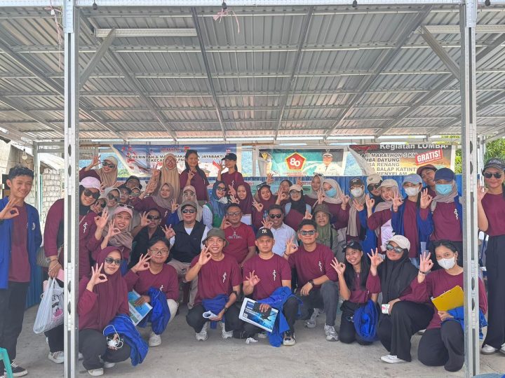 Mahasiswa Blok Penyelaman dan Hiperbarik FK UNISA Observasi Kesehatan Nelayan di Desa Jayabakti Banggai