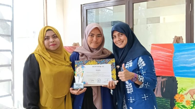 Juara Pertama Lomba Penulisan Puisi; Mahasiswa Prodi Sastra UNISA Palu Wakili Sulteng Ke-Tingkat Nasional