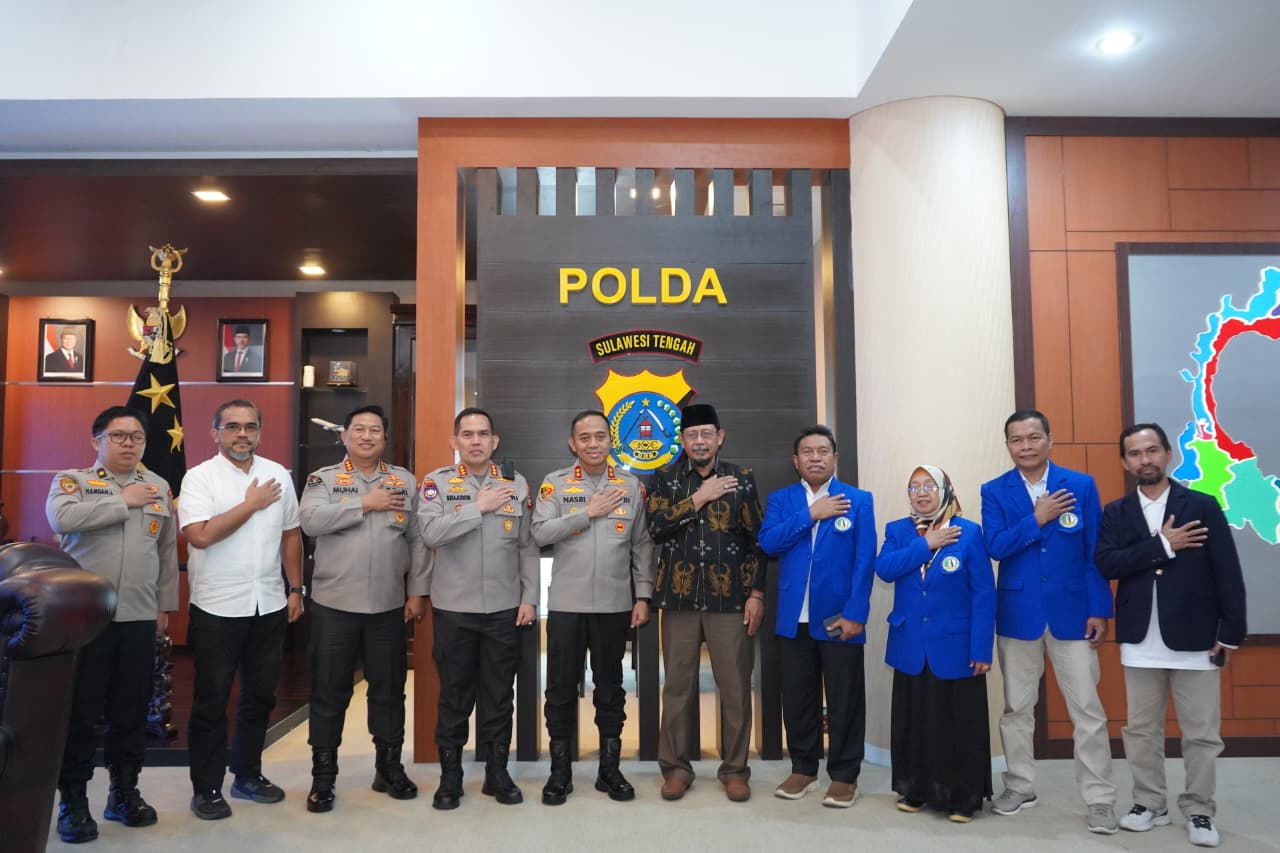 Rektor Universitas Alkhairaat Silaturahmi ke Kapolda Sulteng, Perkuat Sinergi Pendidikan dan Keamanan