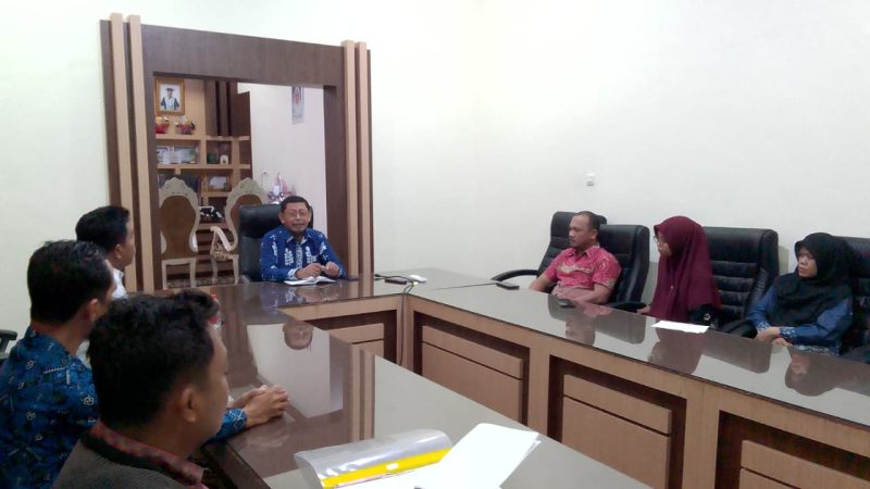 Rektor UNISA Palu Pimpin Rapat Perdana Persiapan Milad ke-37