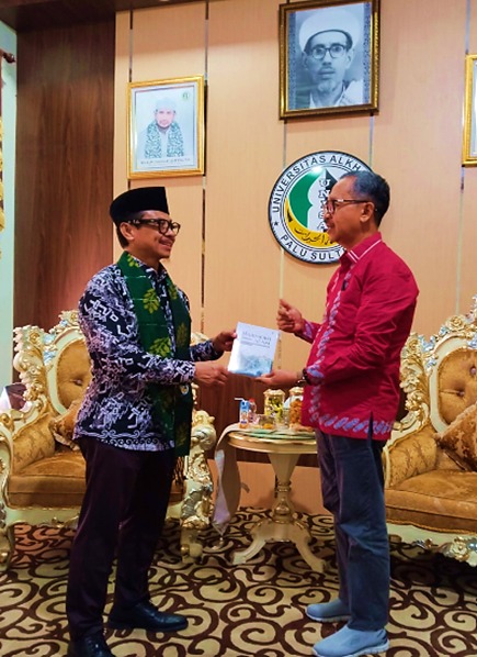 H. Muhammad Syamsi Ali, Lc.,M.A.,Ph.D dan Jembatan Peradaban